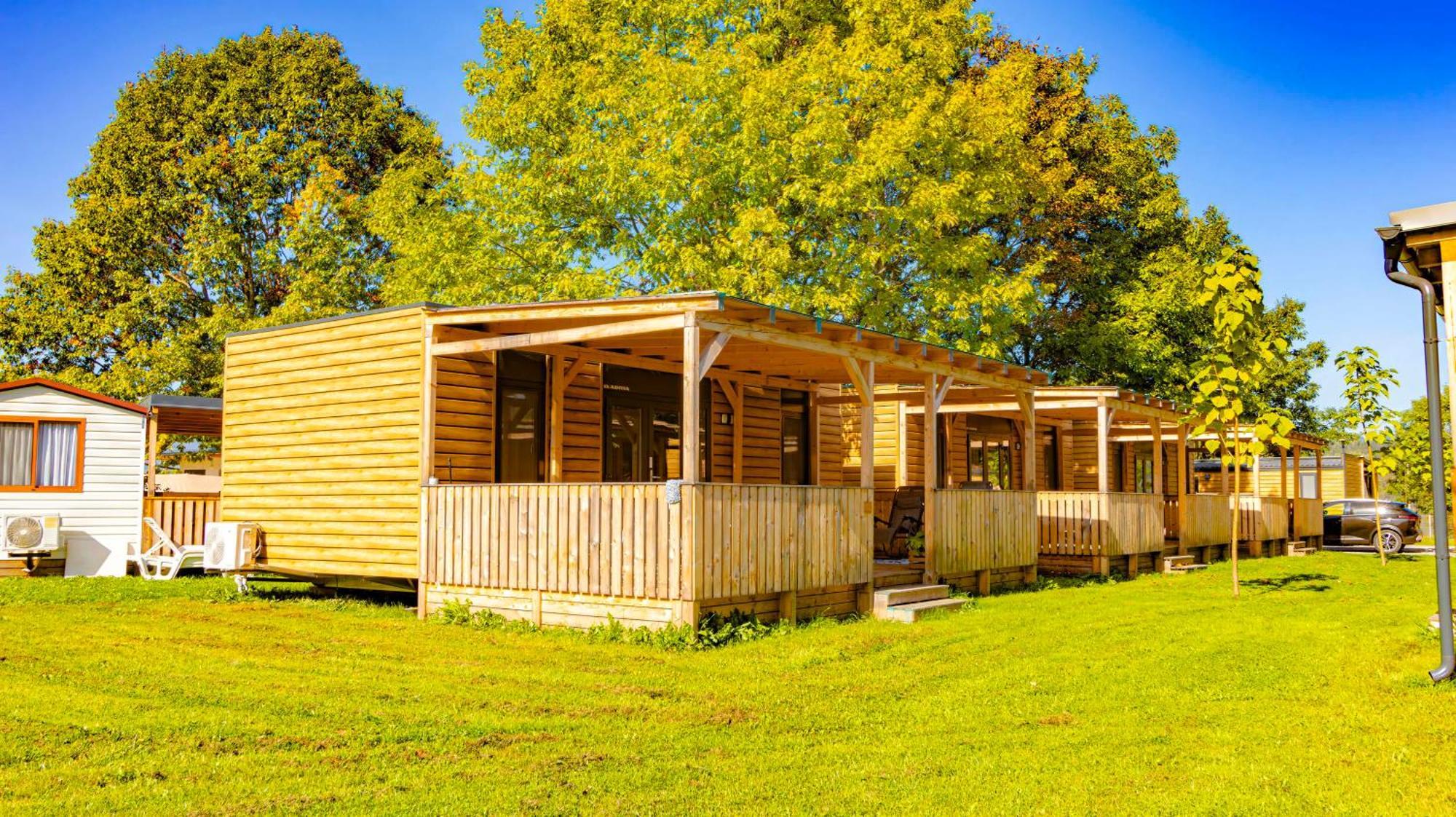 Camp Velenje Ξενοδοχείο Εξωτερικό φωτογραφία