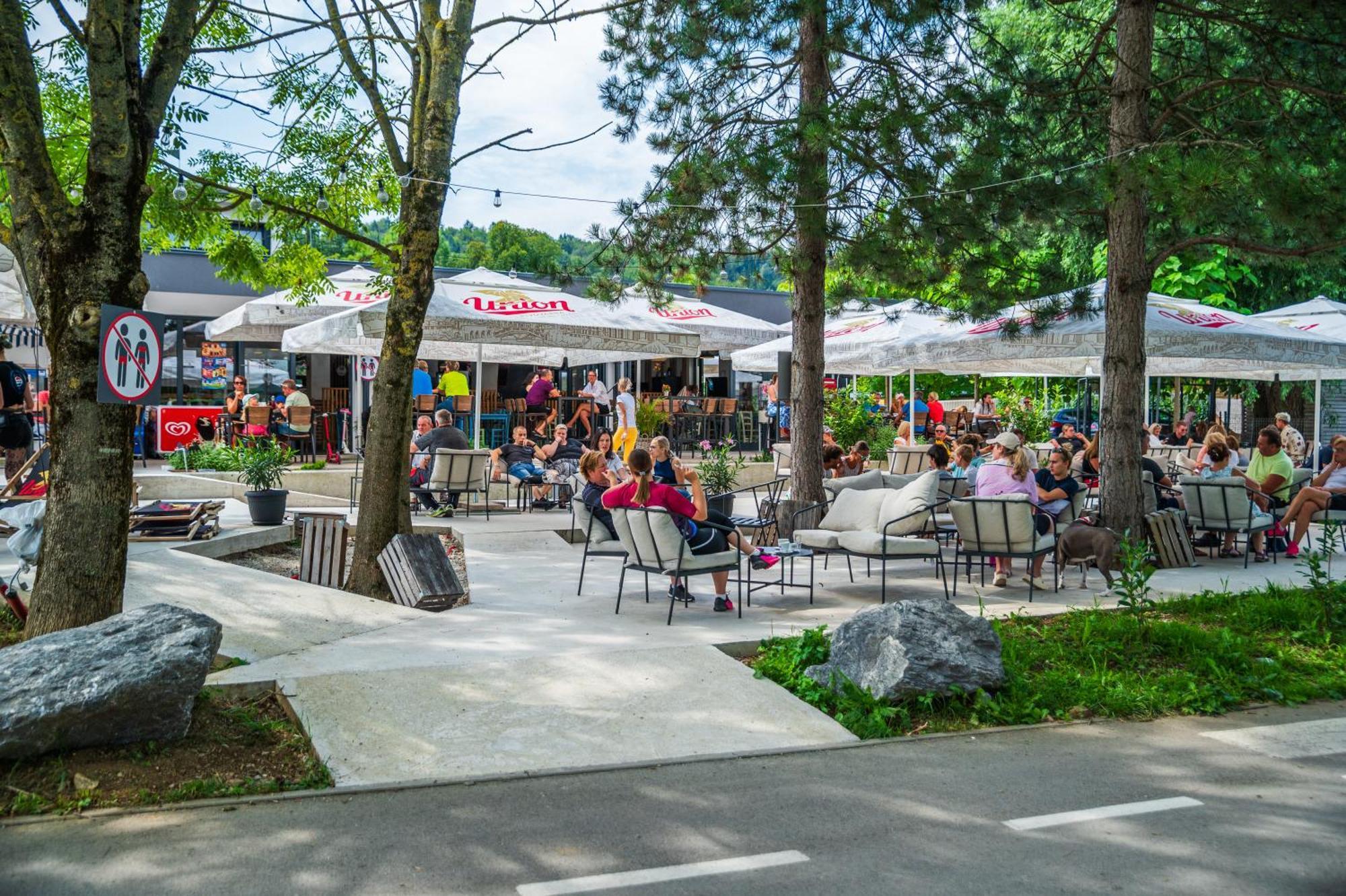 Camp Velenje Ξενοδοχείο Εξωτερικό φωτογραφία