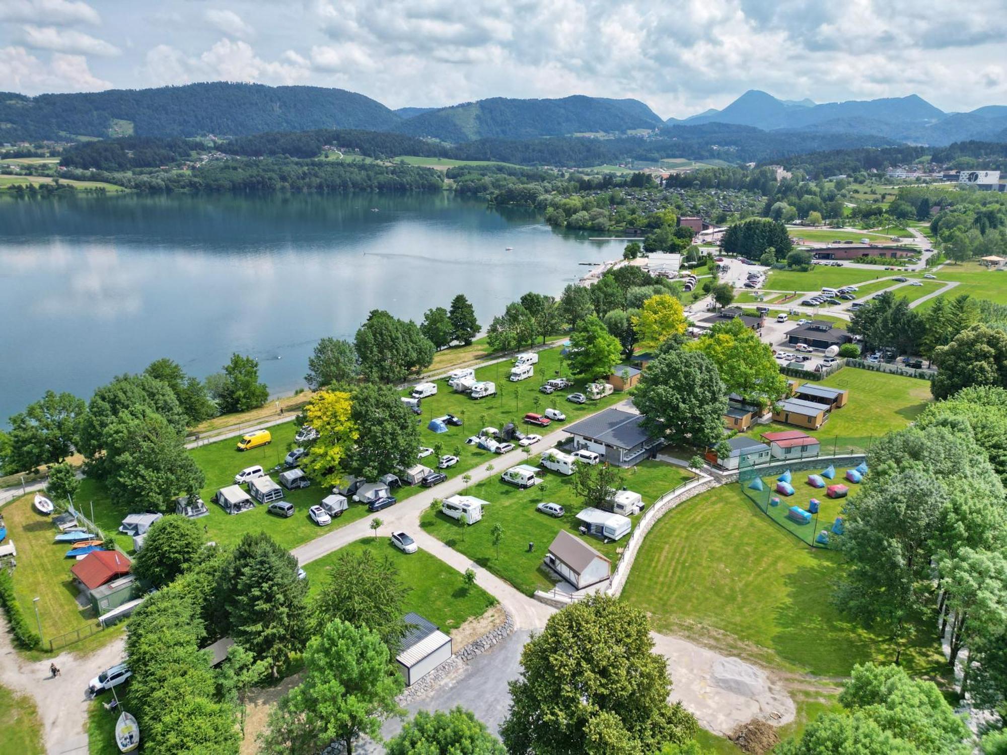 Camp Velenje Ξενοδοχείο Εξωτερικό φωτογραφία